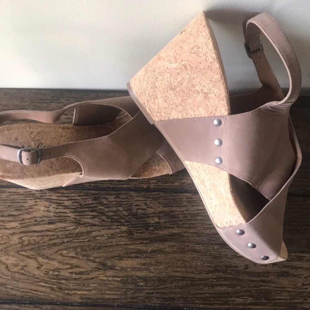 Women’s Brand New Sandals